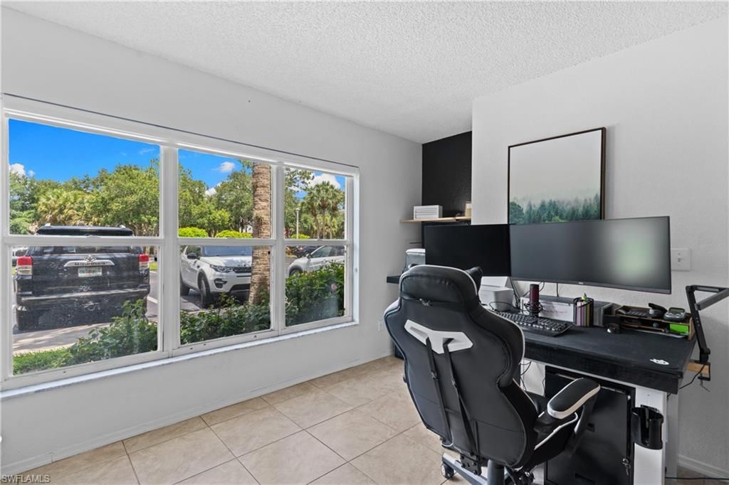 8225 Ibis Club Dr, Unit 204, Naples, FL 34104 Photo