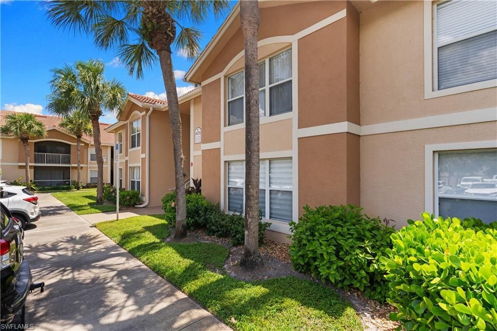 8225 Ibis Club Dr, Unit 204, Naples, FL 34104 Photo