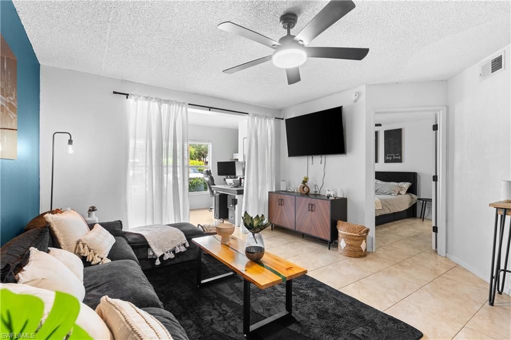 8225 Ibis Club Dr, Unit 204, Naples, FL 34104 Photo