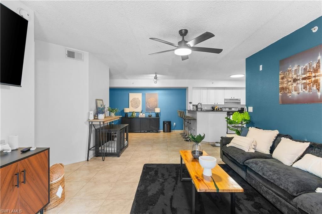 8225 Ibis Club Dr, Unit 204, Naples, FL 34104 Photo