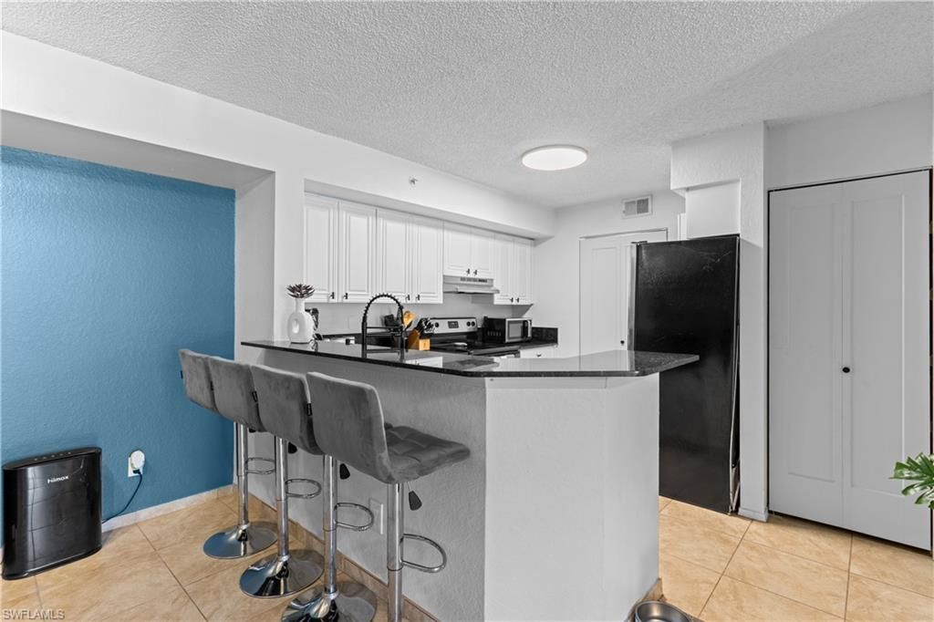 8225 Ibis Club Dr, Unit 204, Naples, FL 34104 Photo