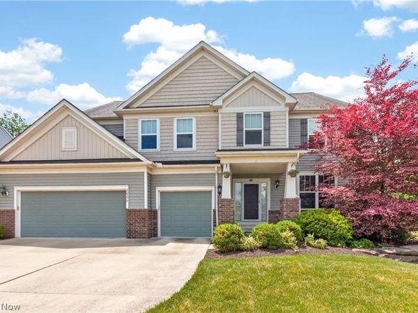 20296 Ennis Drive , Strongsville, OH 44149