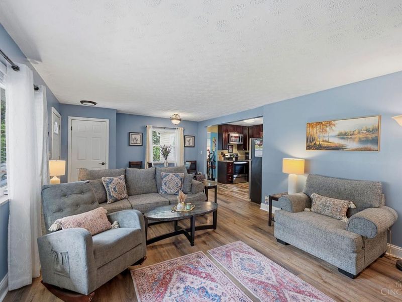 10116 Ronnie Road, Woodlawn, OH 45215 Photo 5