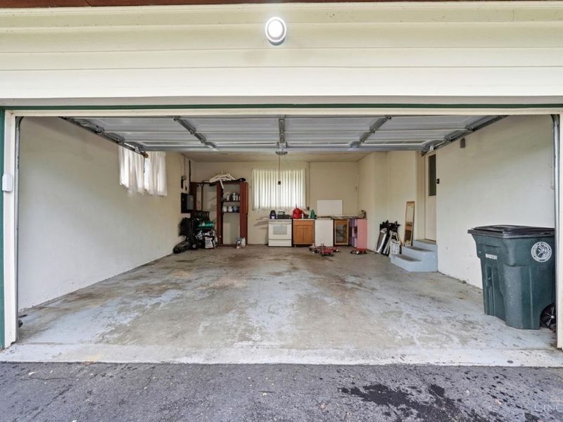 8150 Hopewell Road, Montgomery, OH 45242 Photo 4