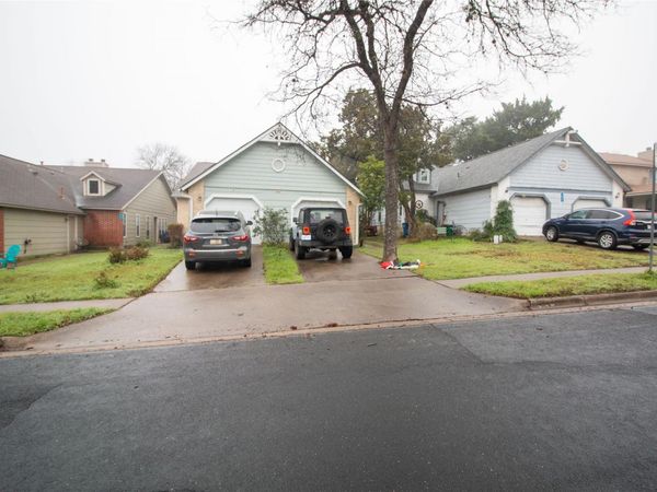 1407 Cinnamon PATH, Unit A, Austin, TX 78704