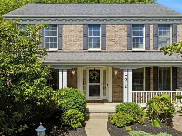7012 Pin Oak Ct , Mc Kees Rocks, PA 15136