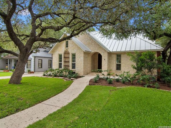 310 Castano Avenue, Alamo Heights, TX 78209