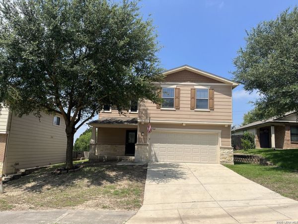 5764 MAXFLI DR, Schertz, TX 78108