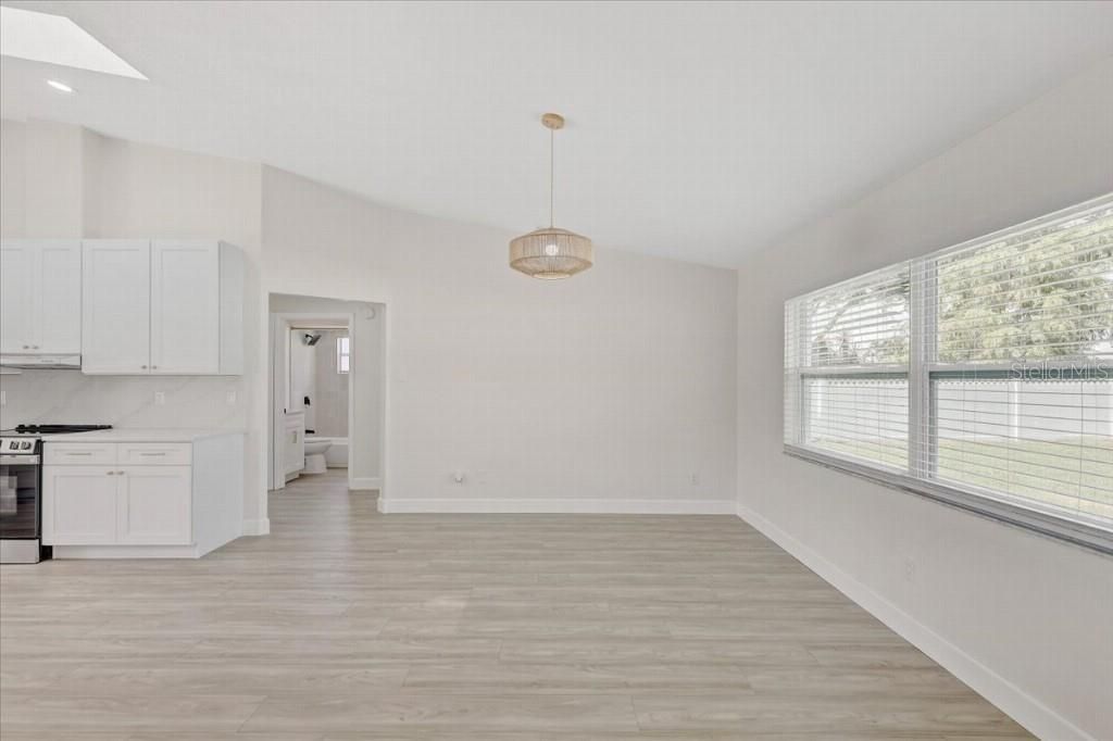 6501 68th Drive E, Palmetto, FL 34221 Photo