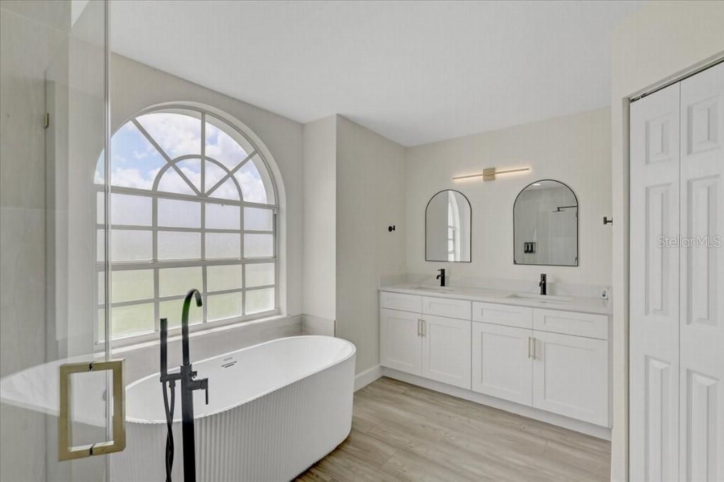 6501 68th Drive E, Palmetto, FL 34221 Photo