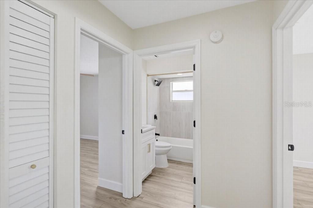 6501 68th Drive E, Palmetto, FL 34221 Photo