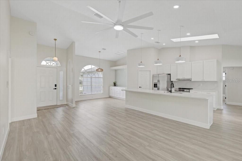 6501 68th Drive E, Palmetto, FL 34221 Photo