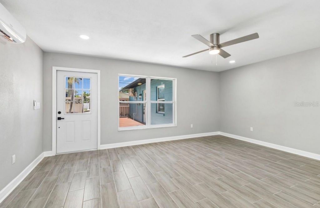 14906 N Bayshore Drive, Madeira Beach, FL 33708 Photo