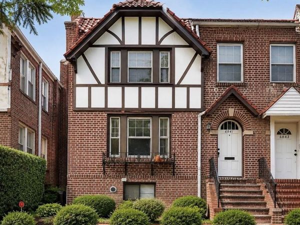 68-41 Dartmouth Street, Forest Hills, NY 11375