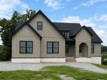2030 West Court, Richmond, KY 40475