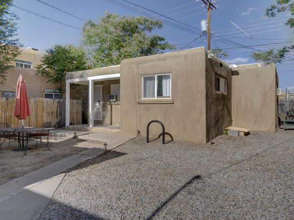 306 Stanford Drive SE, Unit A, Albuquerque, NM 87106