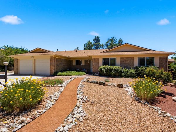3732 Mount Rainier Drive NE, Albuquerque, NM 87111