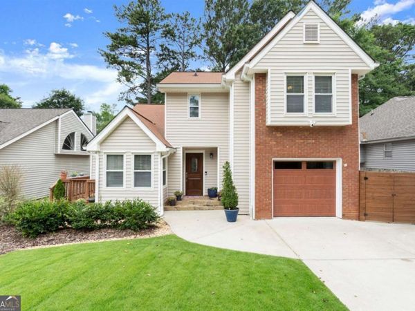 907 Bradford Lane, Marietta, GA 30062
