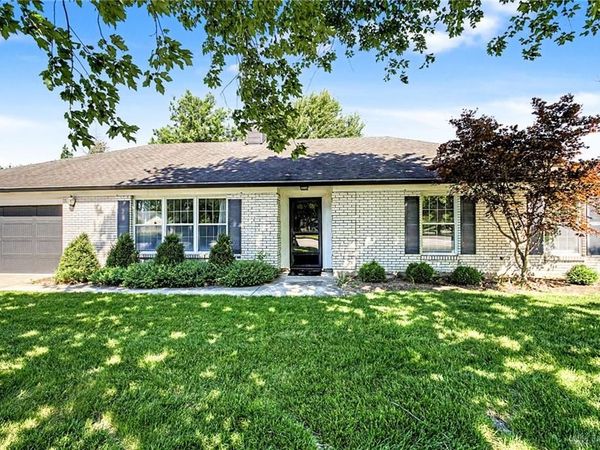 9909 Sheehan Road, Centerville, OH 45458