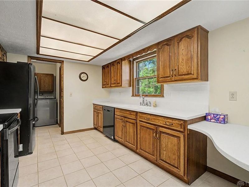 9909 Sheehan Road, Centerville, OH 45458 Photo 13