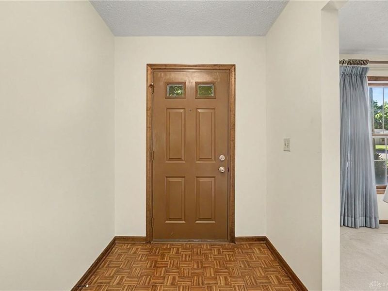 9909 Sheehan Road, Centerville, OH 45458 Photo 5