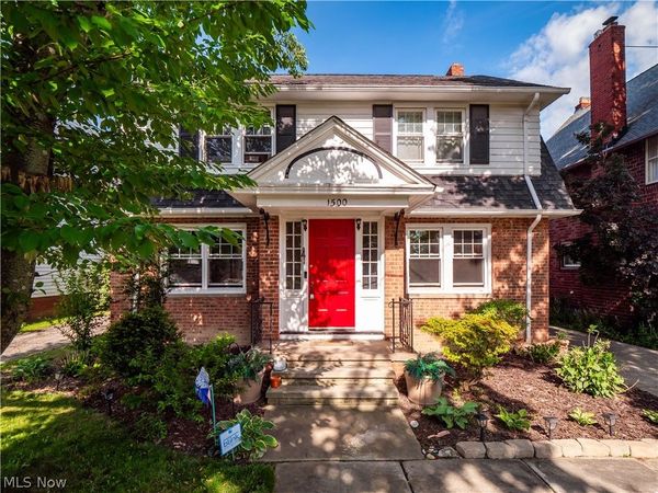 1500 Bunts Avenue , Lakewood, OH 44107