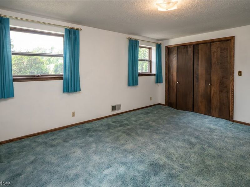2421 Fairview Road , Uniontown, OH 44685 Photo 27