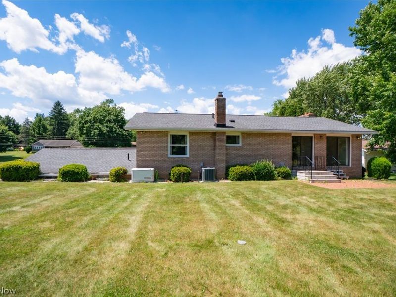 2421 Fairview Road , Uniontown, OH 44685 Photo 31