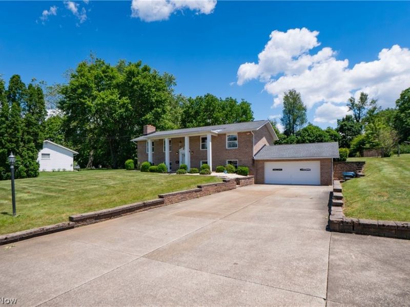 2421 Fairview Road , Uniontown, OH 44685 Photo 38