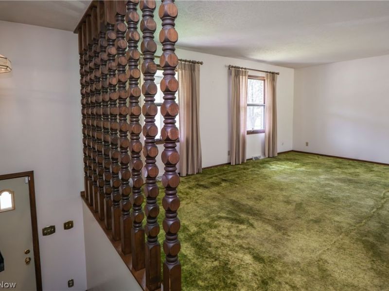 2421 Fairview Road , Uniontown, OH 44685 Photo 4