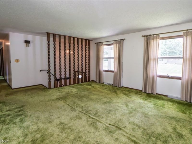 2421 Fairview Road , Uniontown, OH 44685 Photo 5
