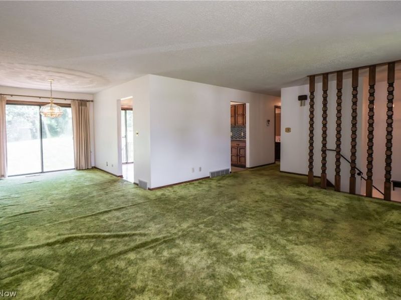 2421 Fairview Road , Uniontown, OH 44685 Photo 6