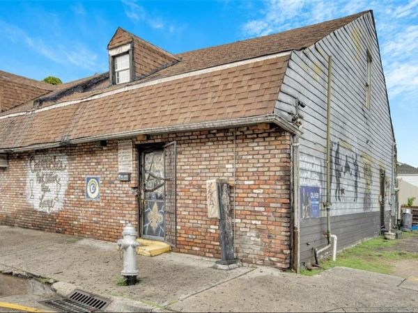 3801 TCHOPOUPITOULAS Street, New Orleans, LA 70115