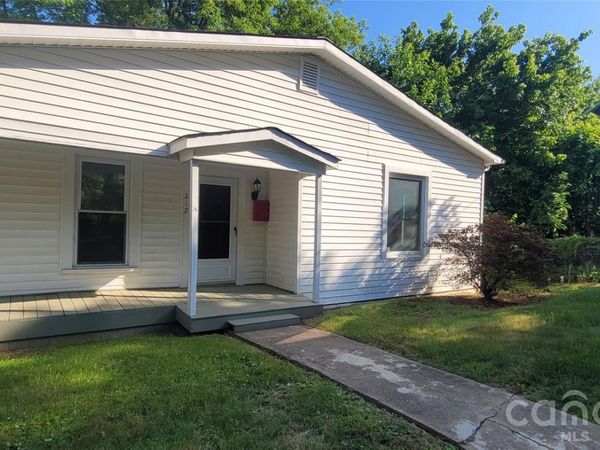 212 E Bell Street , Statesville, NC 28677