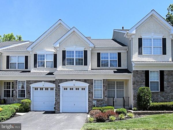 94 LONGVIEW LANE , NEWTOWN SQUARE, PA 19073