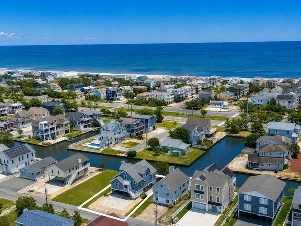 138 BAYSHORE DRIVE, SOUTH BETHANY, DE 19930