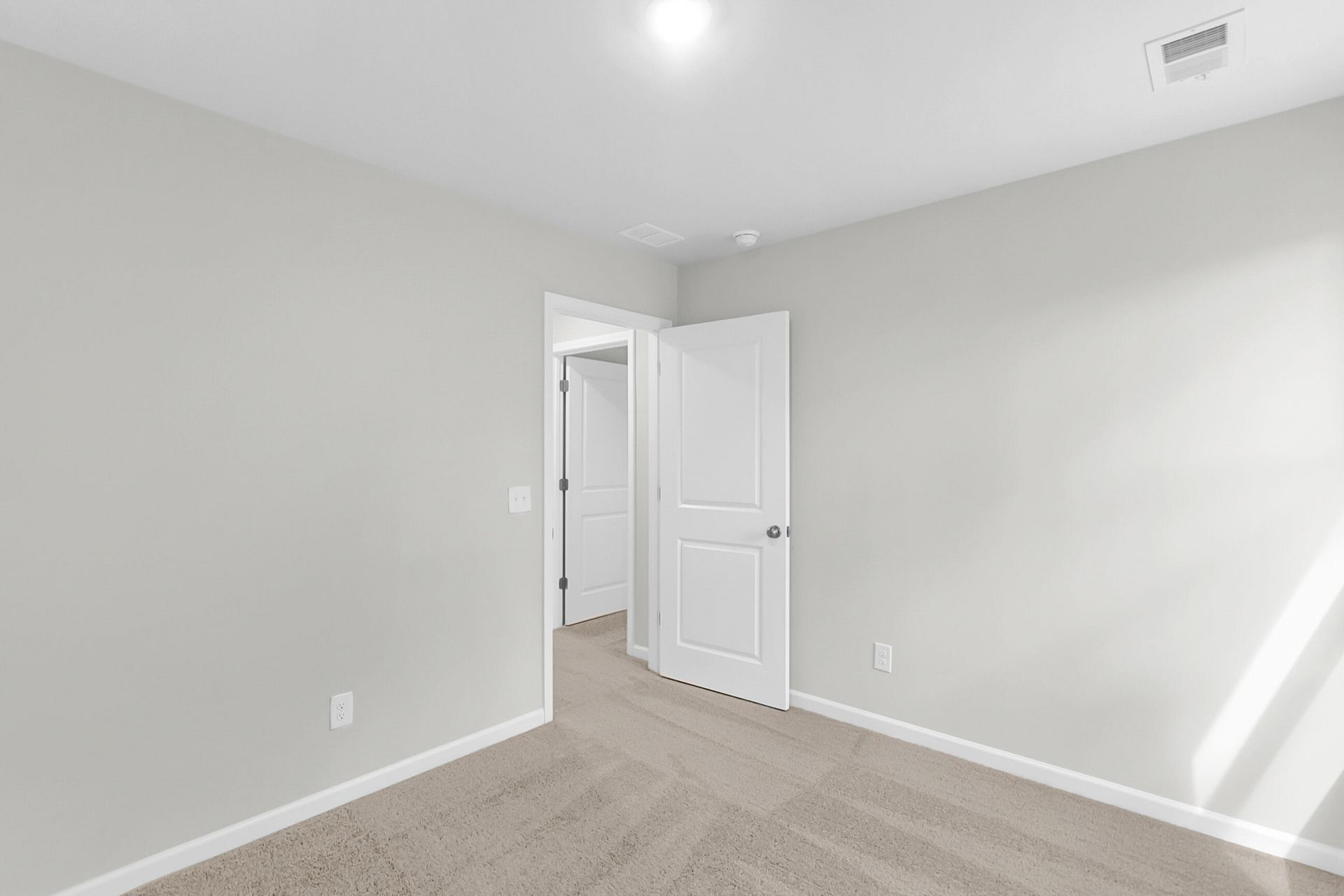 113 Old Creek Court Photo 30