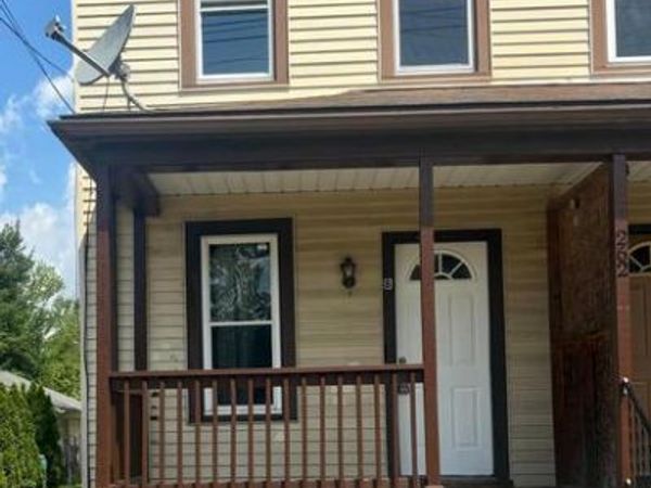 262 CROWN POINT ROAD, Unit B, THOROFARE, NJ 08086