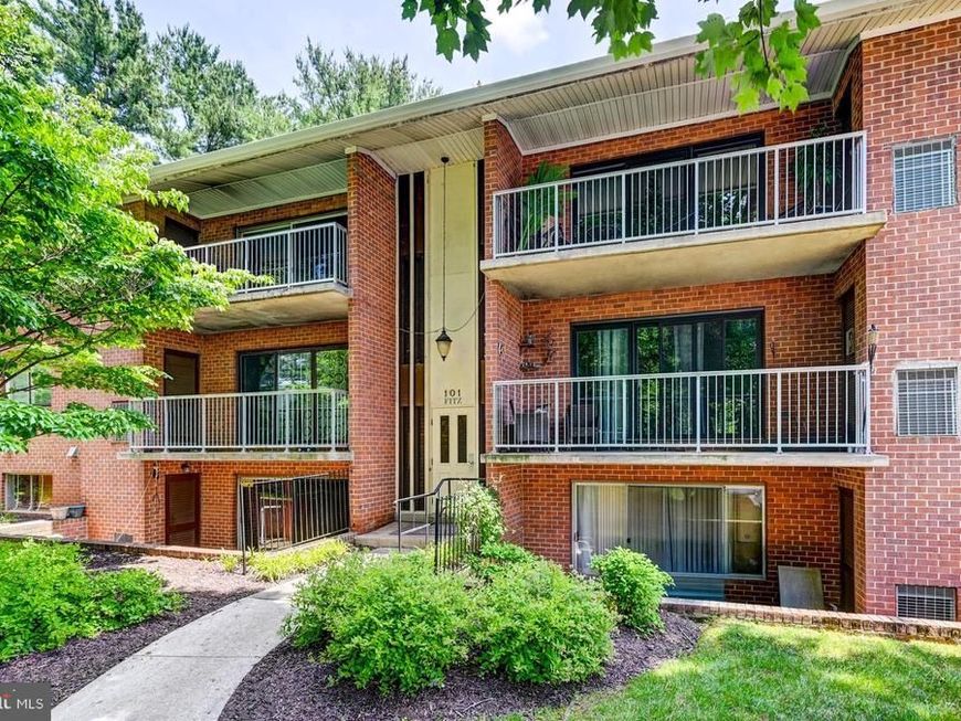 101 Fitz Court , Unit 201, Reisterstown, MD 21136 Main Photo