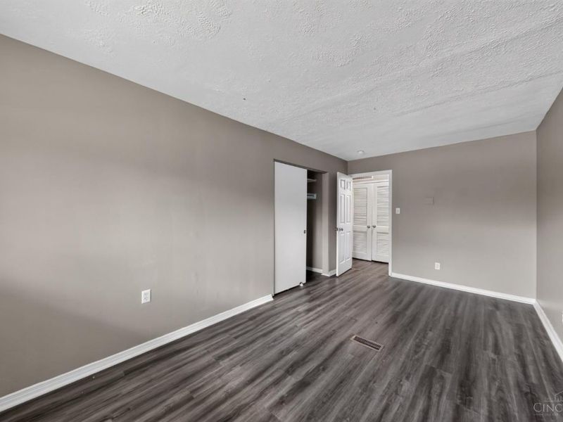 8769 Zodiac Drive, Springfield Twp., OH 45231 Photo 17