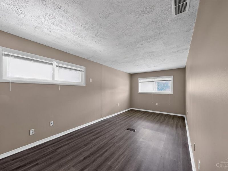 8769 Zodiac Drive, Springfield Twp., OH 45231 Photo 19