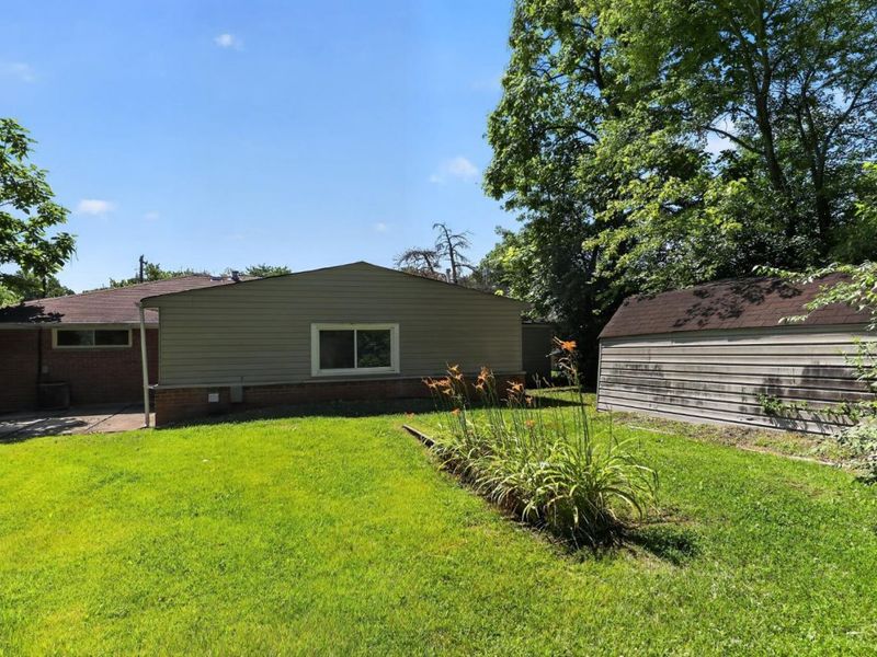 8769 Zodiac Drive, Springfield Twp., OH 45231 Photo 4
