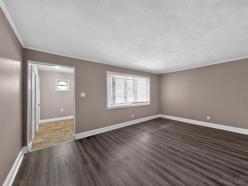 8769 Zodiac Drive, Springfield Twp., OH 45231 Photo 9