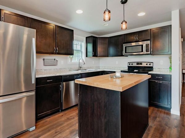 121 5th Avenue N, Casselton, ND 58012