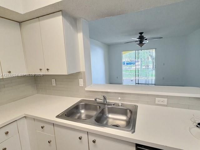 5540 NW 61st St, Unit 409, Coconut Creek, FL 33073 Photo