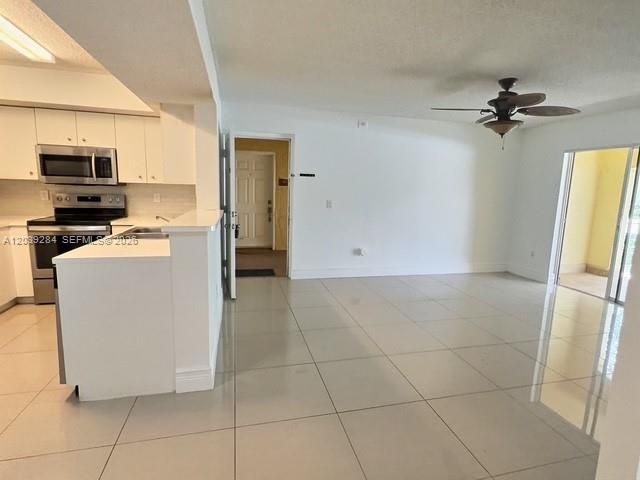 5540 NW 61st St, Unit 409, Coconut Creek, FL 33073 Photo