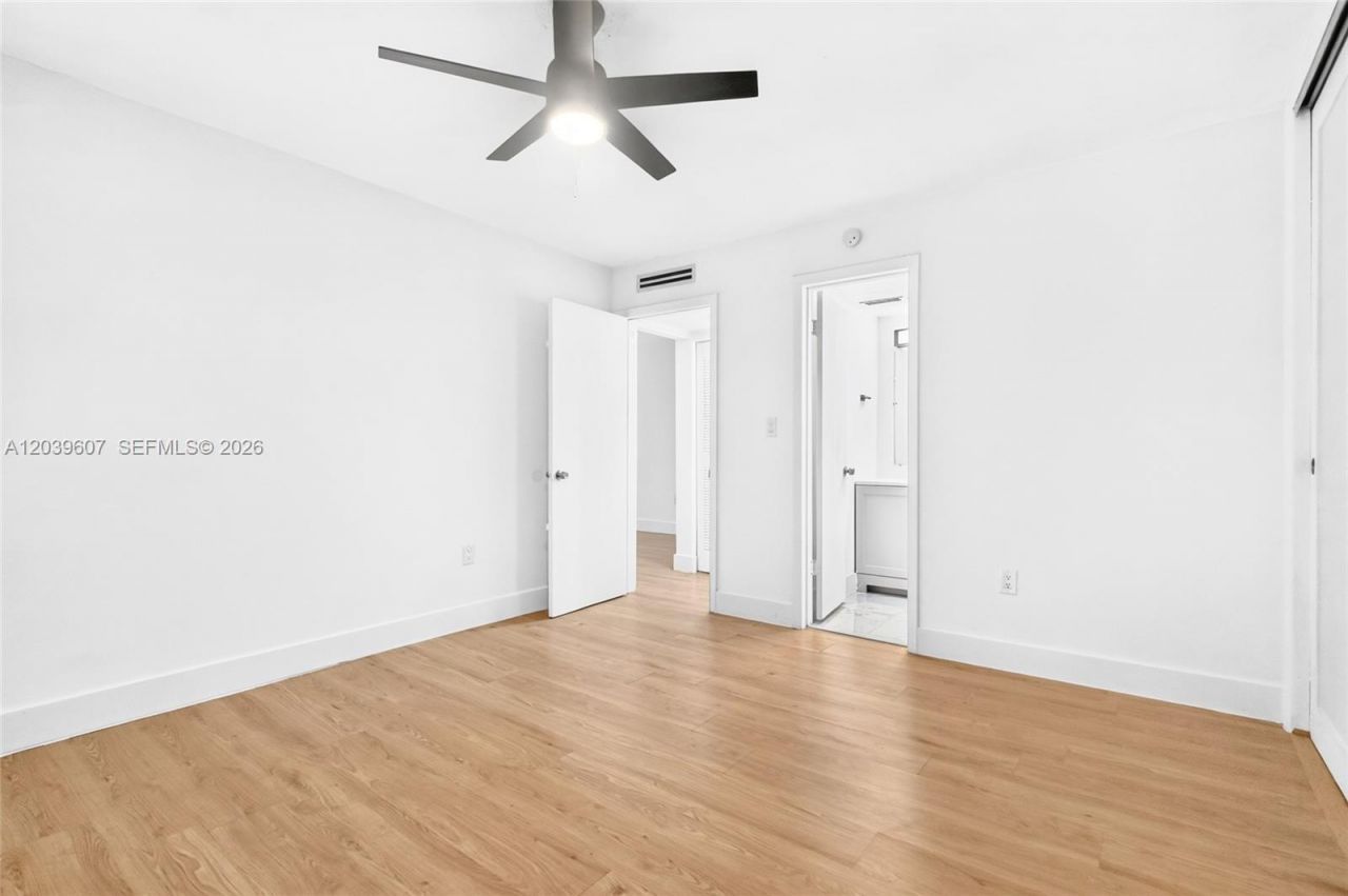 3522 SW 25th St , Unit 3522, Miami, FL 33133 Photo
