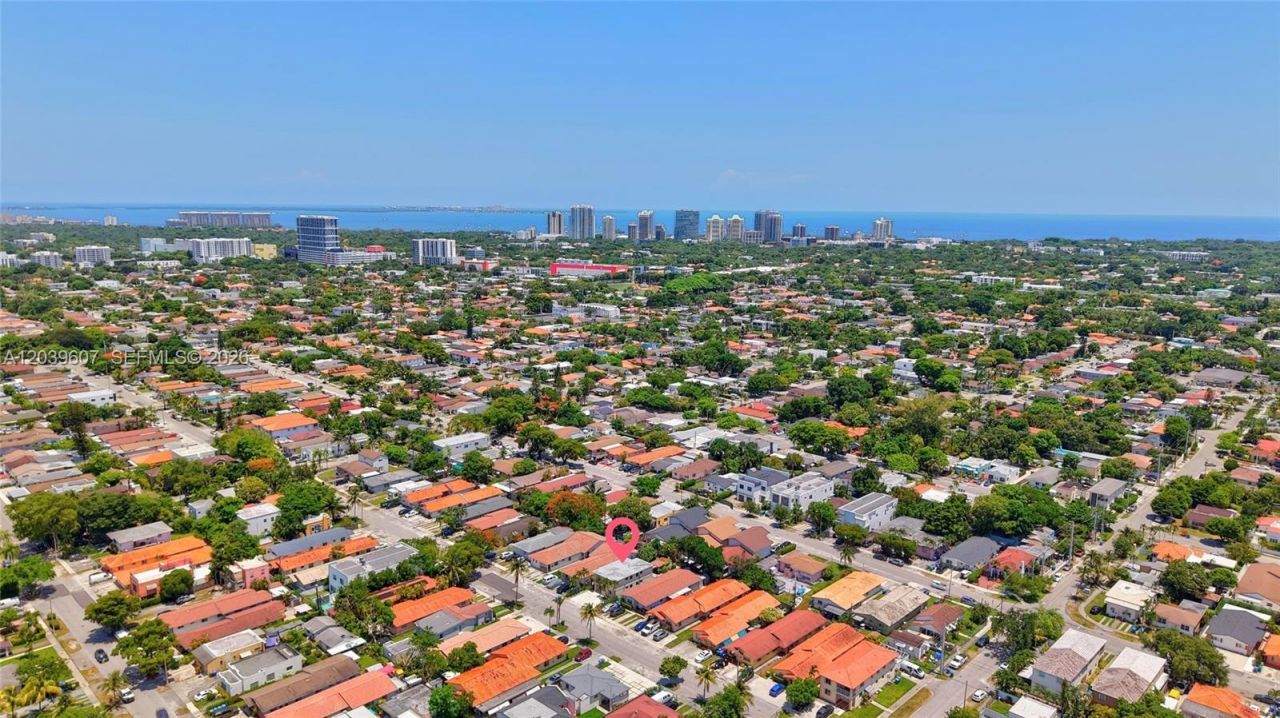 3522 SW 25th St , Unit 3522, Miami, FL 33133 Photo