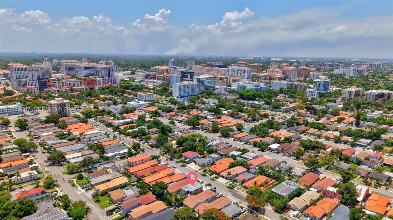 3522 SW 25th St , Unit 3522, Miami, FL 33133 Photo