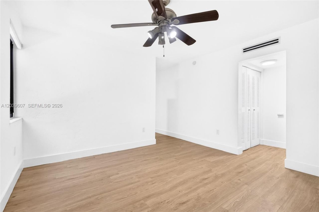 3522 SW 25th St , Unit 3522, Miami, FL 33133 Photo